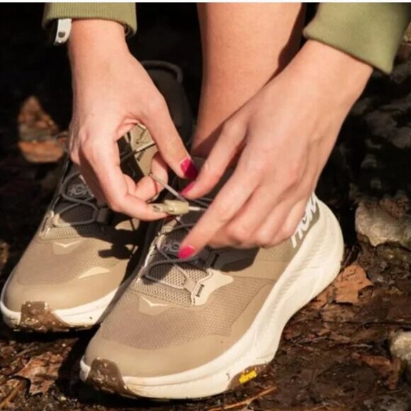 Hoka Shoes Transport Dune Eggnog Gore-Tex Sneakers, 6.5 - Picture 6 of 8